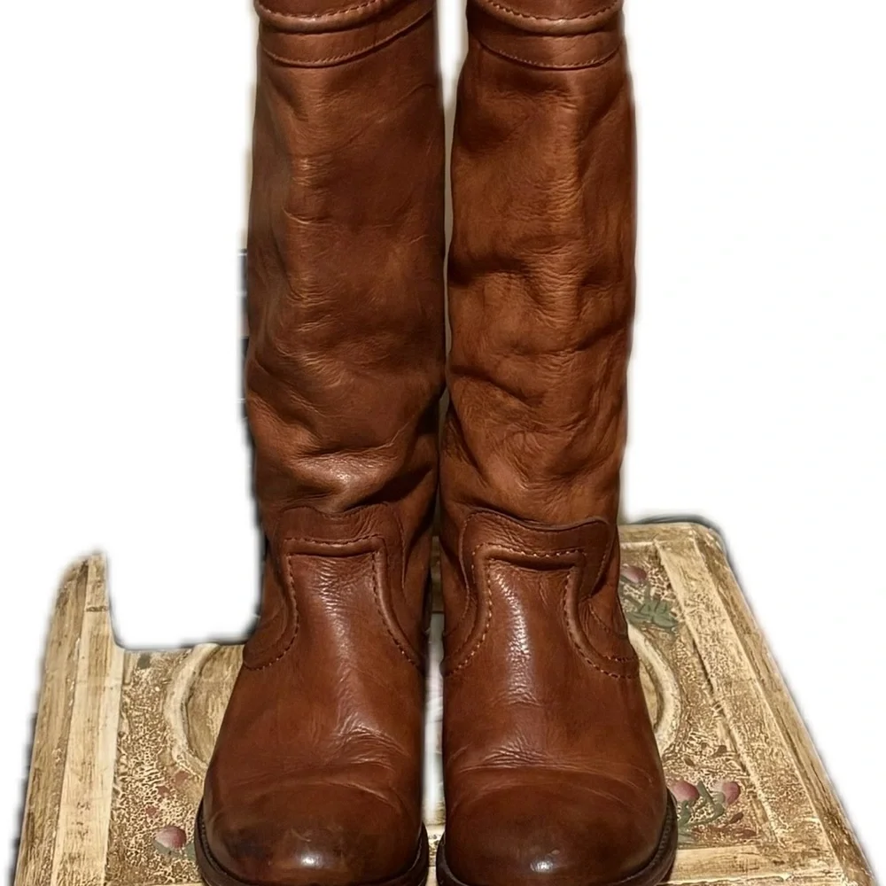 Frye Melissa Trapunto Beautiful Leather Boots Size 6 - Picture 4 of 9